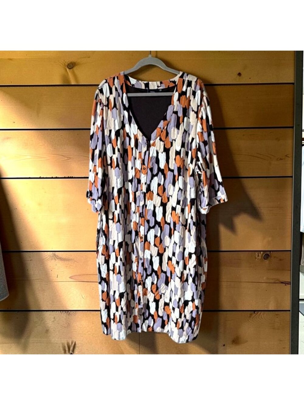 I.Scenery Abstract Print Midi Dress Rayon V Neck Button Front Pockets Size 24